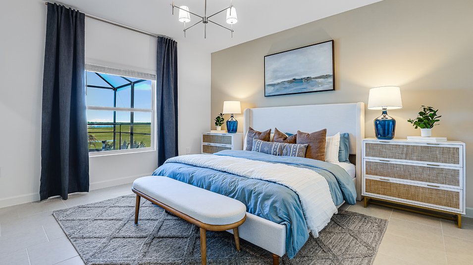 Photograph of the owner's suite in a completed Lennar Carson model home. Photographed in a Lennar model, not at Turnleaf.