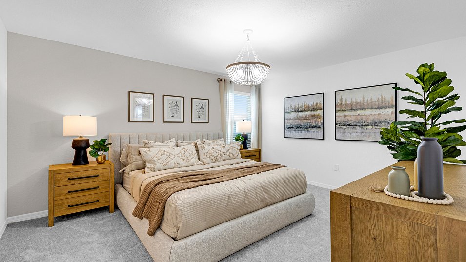 Photograph of the owner's suite in a completed Lennar Columbus model home. Photographed in a Lennar model, not at Turnleaf.